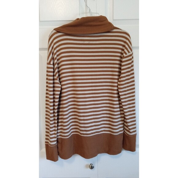 GAP Rusty Yellow and beige stripe mock neck knit long sleeve - Picture 2 of 5